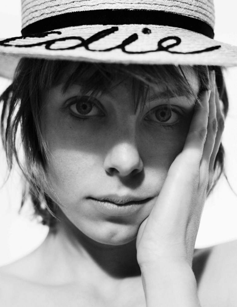 edie-campbell-olympia-campbell-by-mario-testino-for-vogue-uk-march-2016-14-1