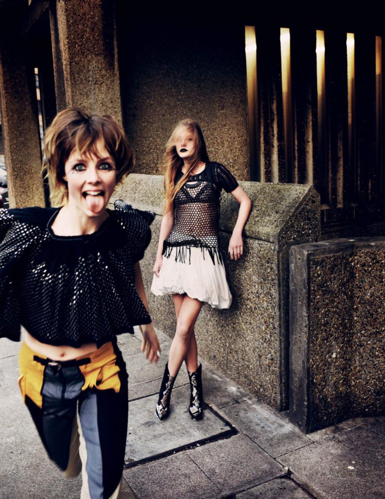 edie-campbell-olympia-campbell-by-mario-testino-for-vogue-uk-march-2016-14-1