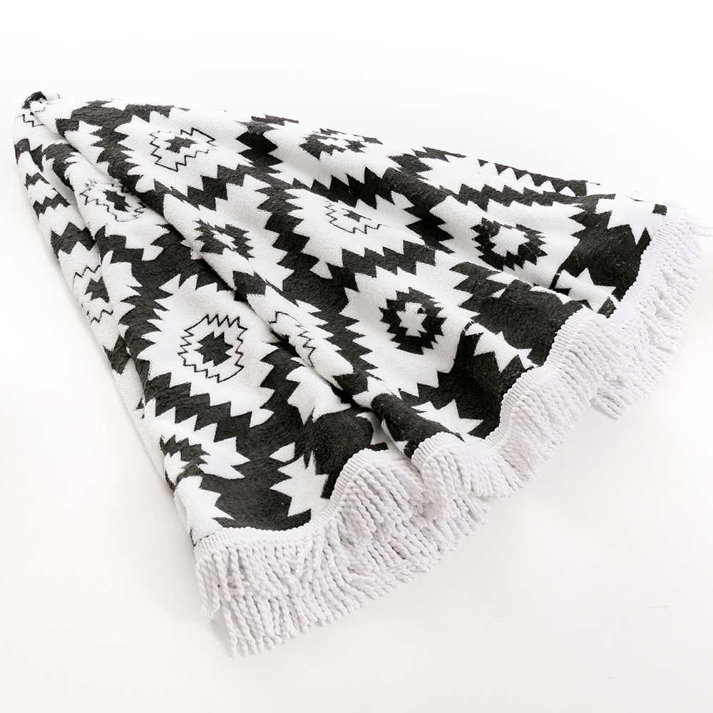 roundbeachtowelsbysilviagattin1