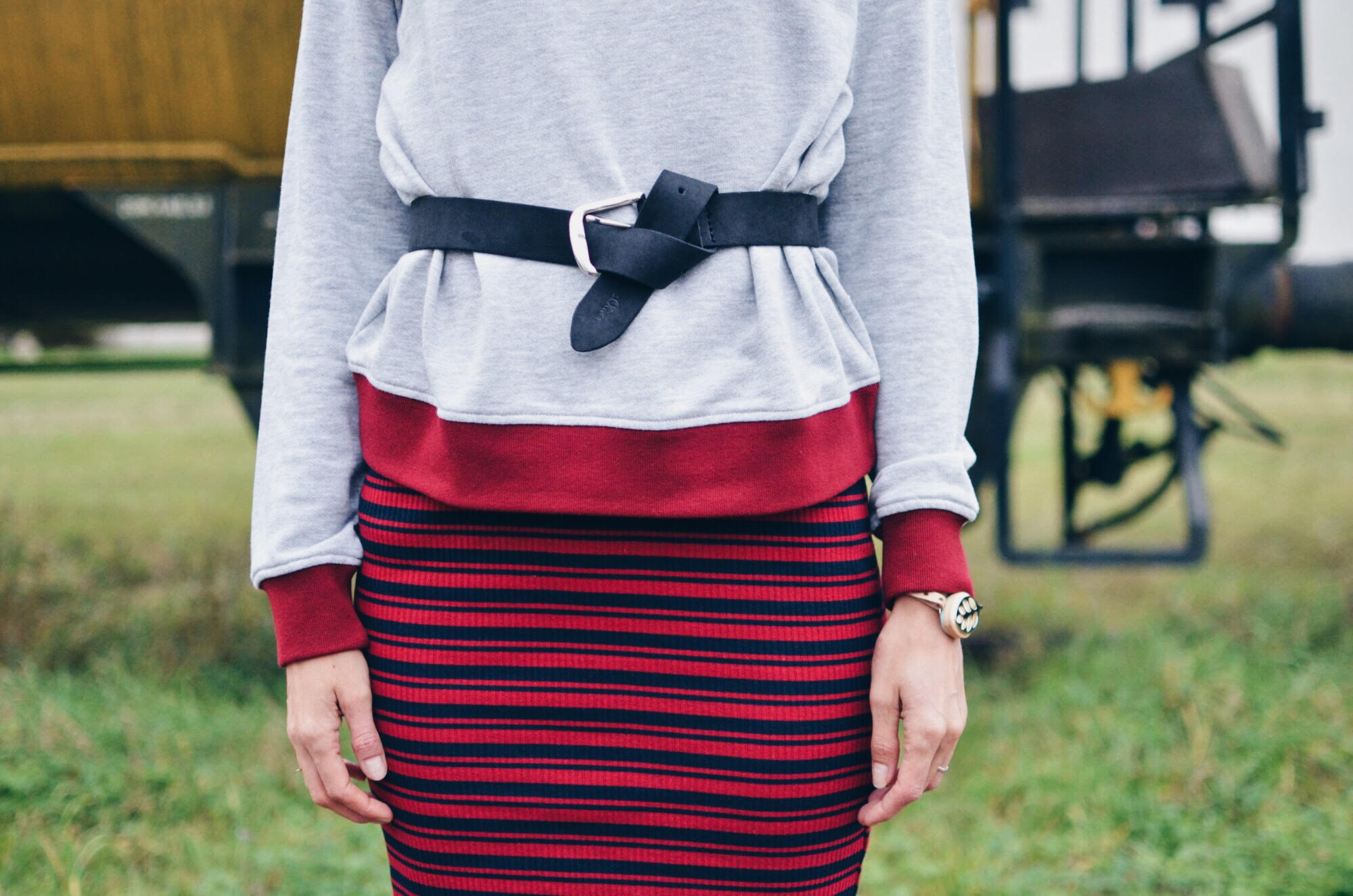 3 WAYS TO WEAR A STRIPED DRESS