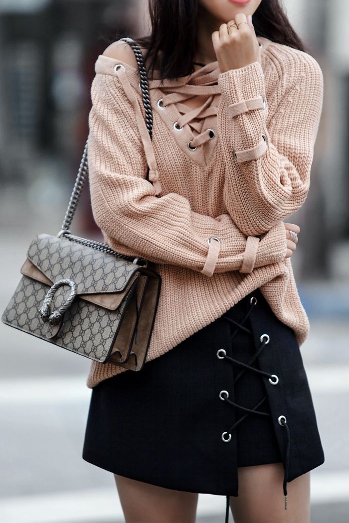 LACE UP SWEATER